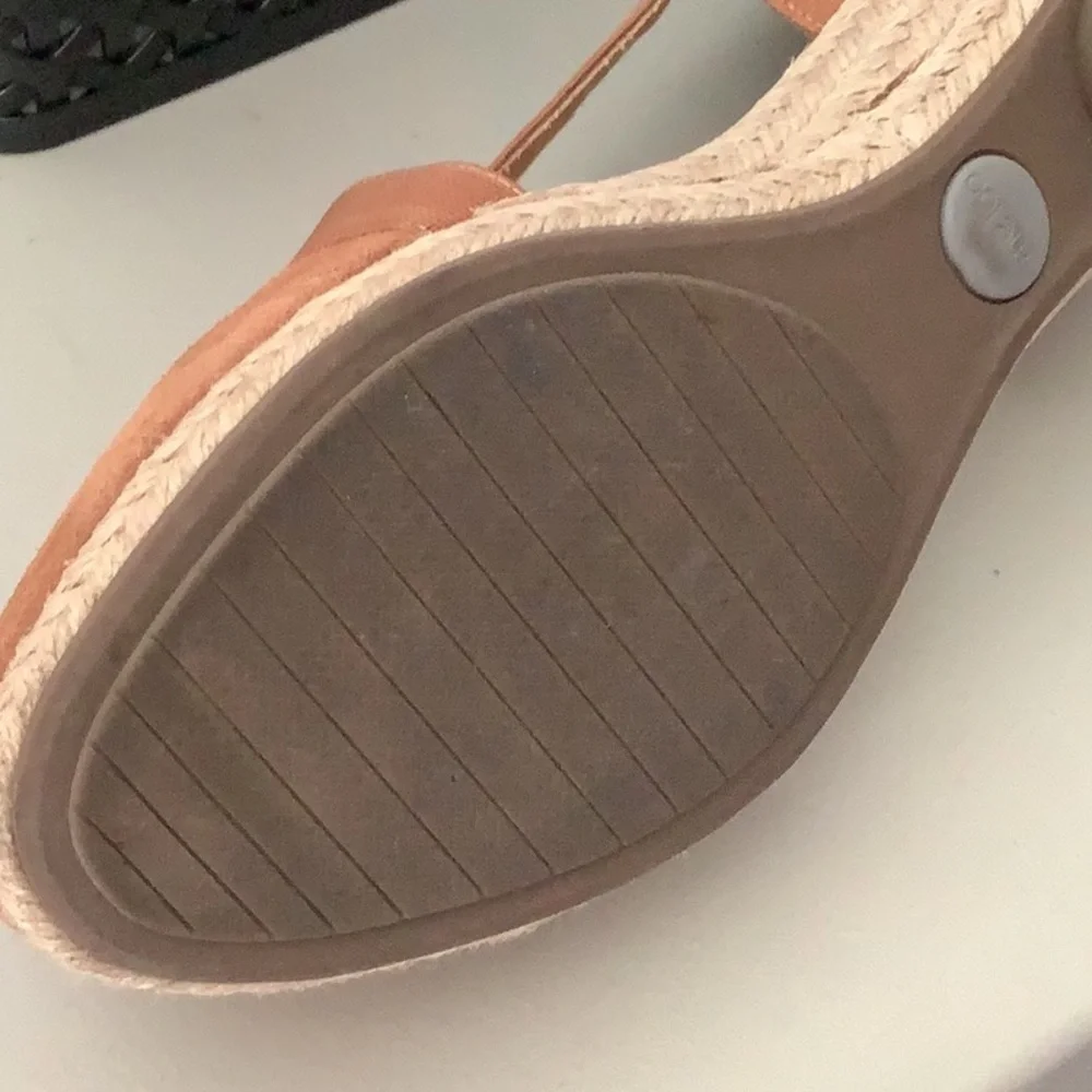 Me Too Women's Brown Suede Espadrille Wedges Size 9.5
